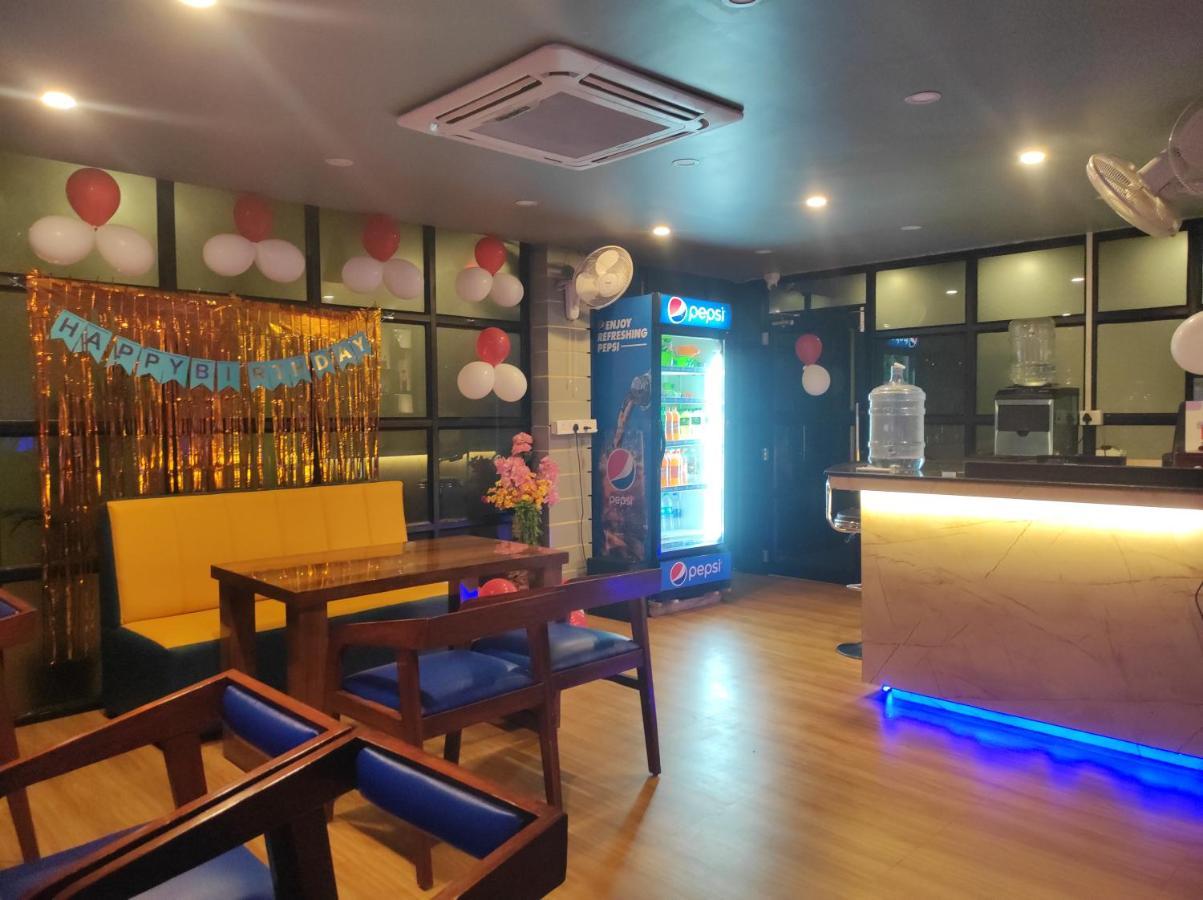Bishnath Hotel Paradise - Biswanath Chariali מראה חיצוני תמונה