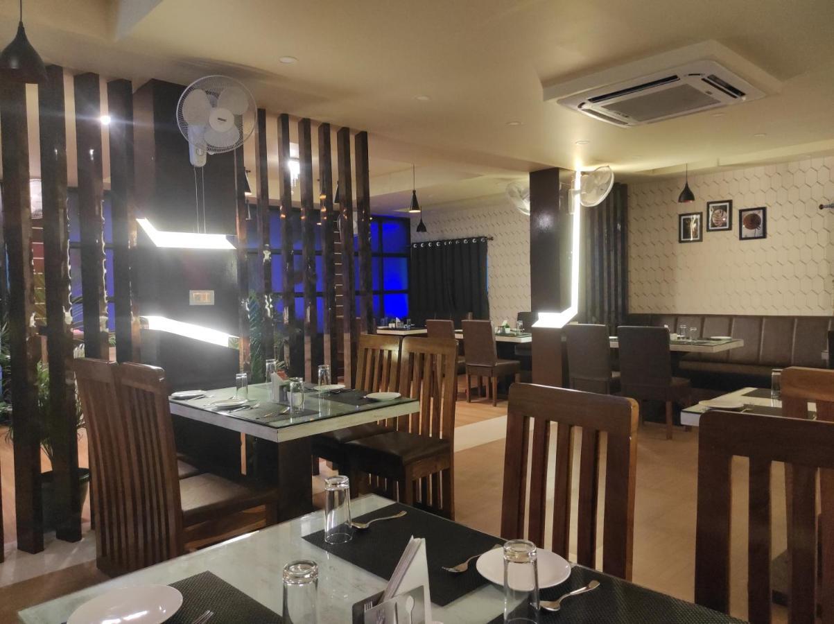 Bishnath Hotel Paradise - Biswanath Chariali מראה חיצוני תמונה
