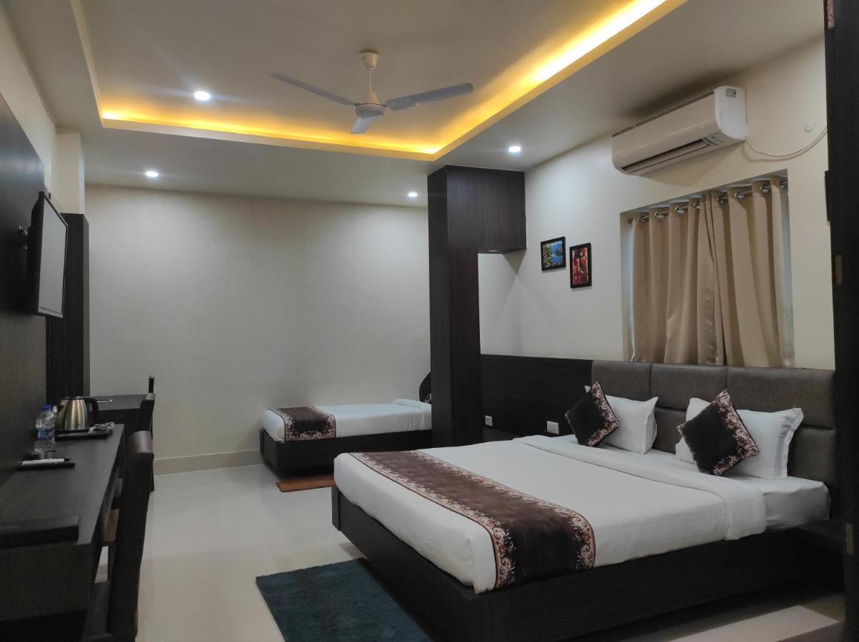 Bishnath Hotel Paradise - Biswanath Chariali מראה חיצוני תמונה